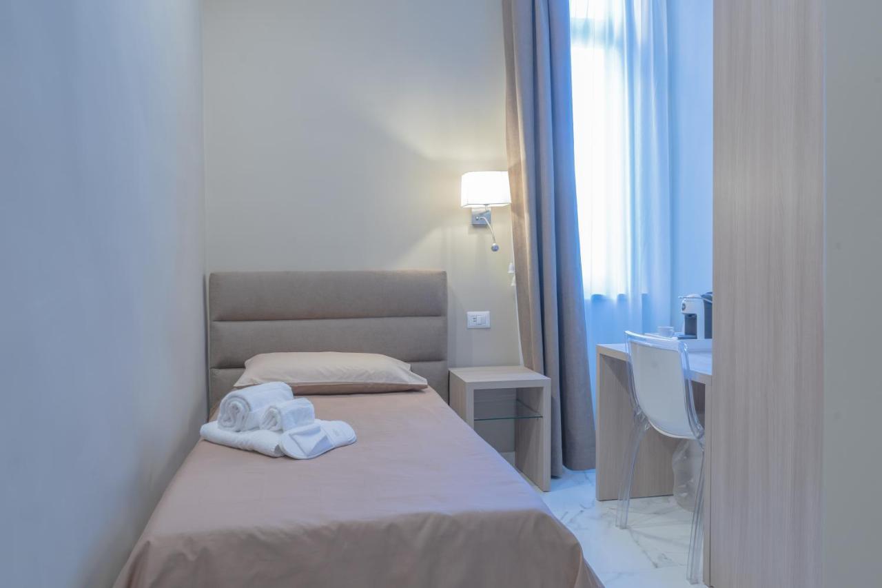 Le Suite Crotone Exterior foto