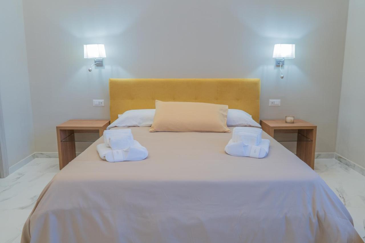 Le Suite Crotone Exterior foto